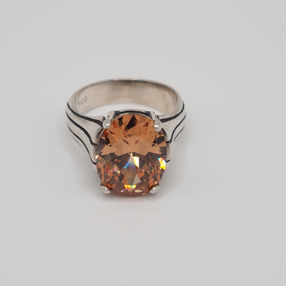 Silpada Ring 8 Faceted Oval Champagne CZ 925 Silver Vintage Statement Solitaire